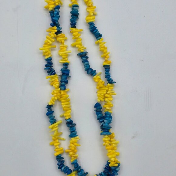 African Coral Chips Blue and Yellow African unique 22(44) - Picture 2 of 5